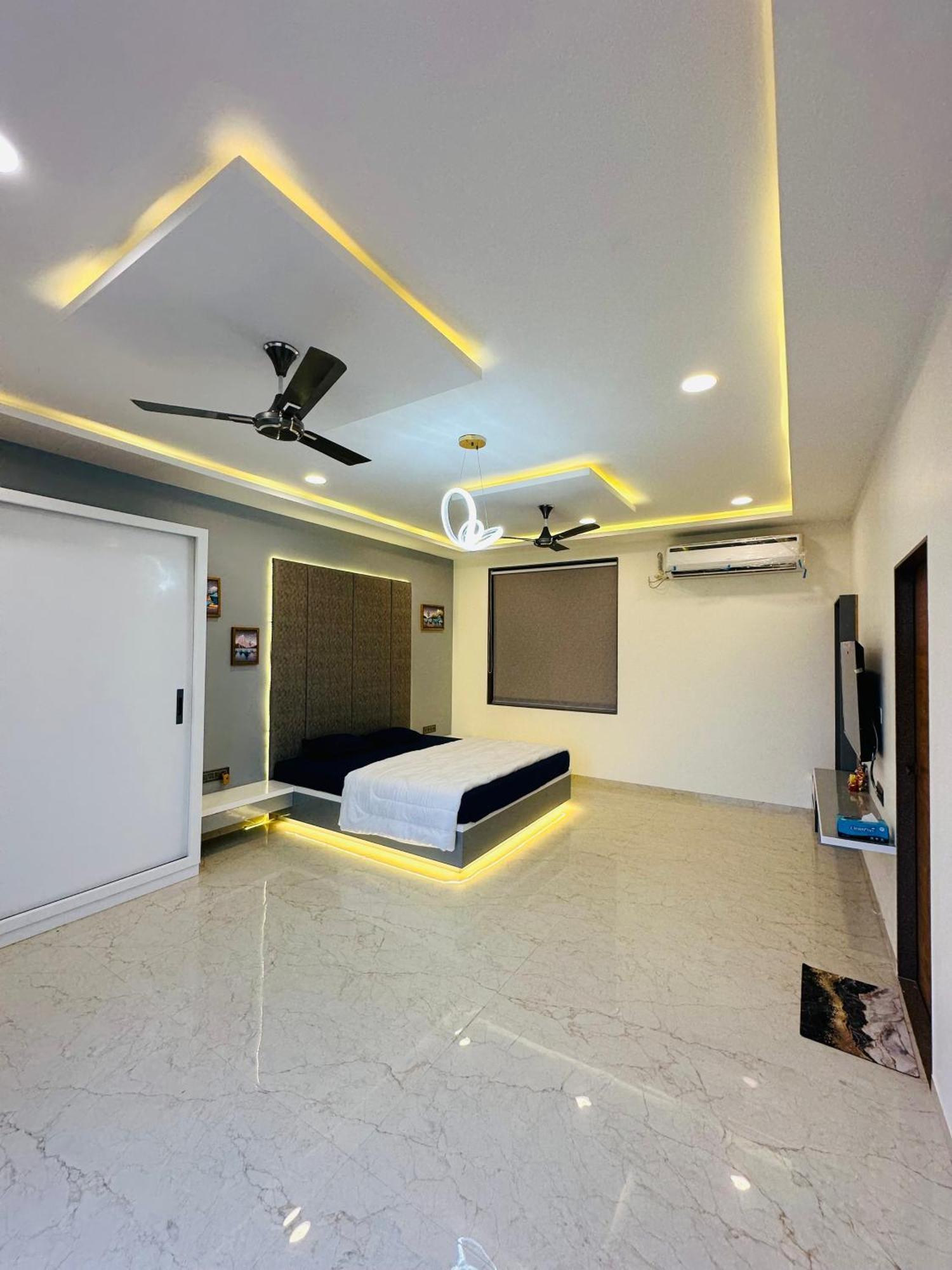 Karmabhumi 1 Villa Sātej Buitenkant foto